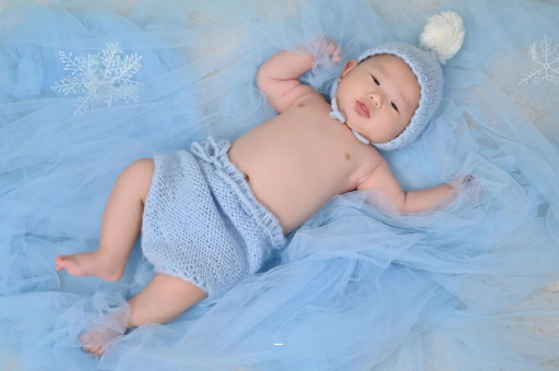 西藏摸孕妇肚子沾喜气